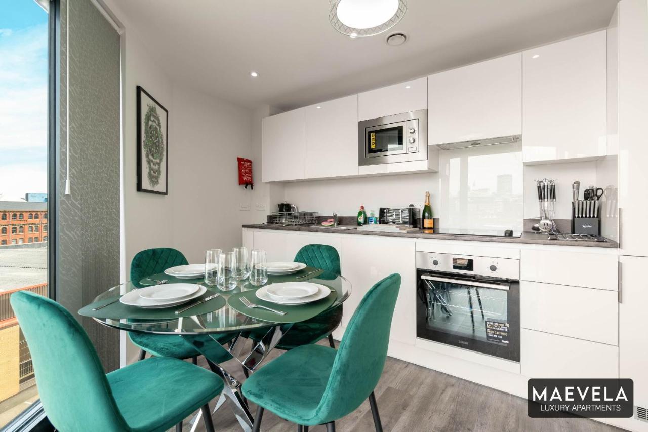 Maevela Apartments - Luxury Top Floor Penthouse - With Parking - 2 Bedroom New Build Apartment ✪ City Centre, Digbeth ✓ With Huge Patio Sliding Doors - City View - Rooftop Terrace - Ps4 & Smart Tv'S Birmingham Extérieur photo