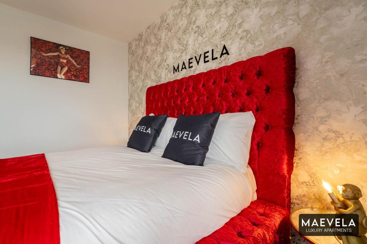 Maevela Apartments - Luxury Top Floor Penthouse - With Parking - 2 Bedroom New Build Apartment ✪ City Centre, Digbeth ✓ With Huge Patio Sliding Doors - City View - Rooftop Terrace - Ps4 & Smart Tv'S Birmingham Extérieur photo