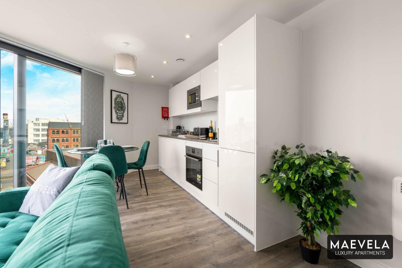 Maevela Apartments - Luxury Top Floor Penthouse - With Parking - 2 Bedroom New Build Apartment ✪ City Centre, Digbeth ✓ With Huge Patio Sliding Doors - City View - Rooftop Terrace - Ps4 & Smart Tv'S Birmingham Extérieur photo