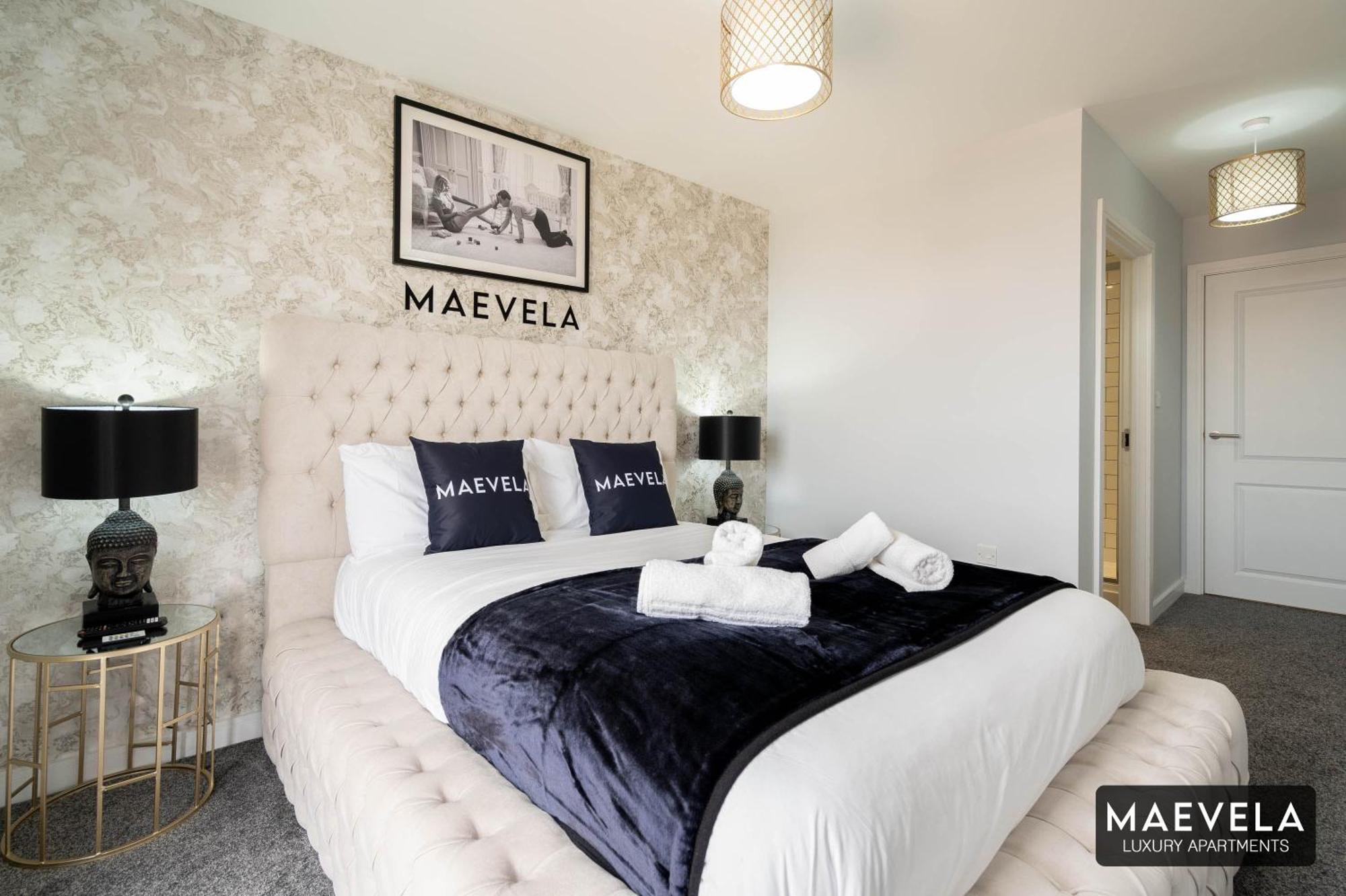 Maevela Apartments - Luxury Top Floor Penthouse - With Parking - 2 Bedroom New Build Apartment ✪ City Centre, Digbeth ✓ With Huge Patio Sliding Doors - City View - Rooftop Terrace - Ps4 & Smart Tv'S Birmingham Extérieur photo